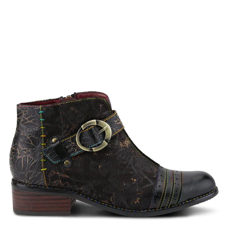 L'Artiste Georgianna Bootie