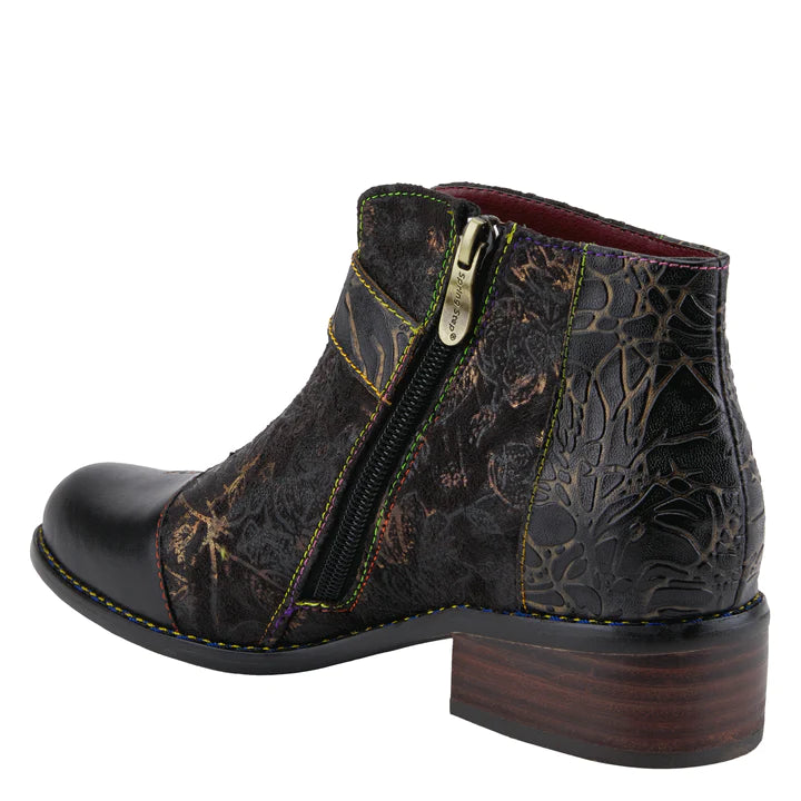 L'Artiste Georgianna Bootie