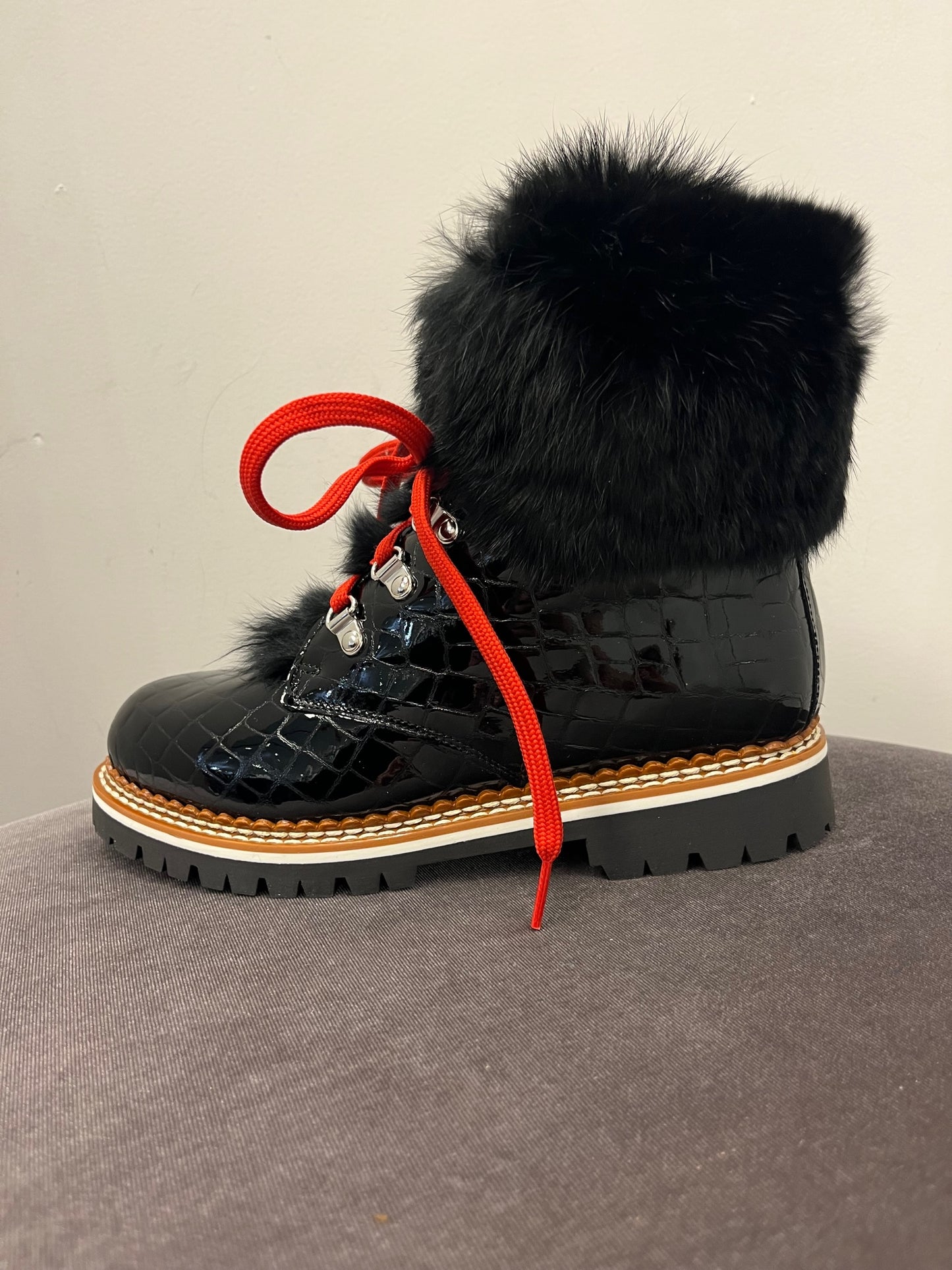 La Thuile 957 Short Boot