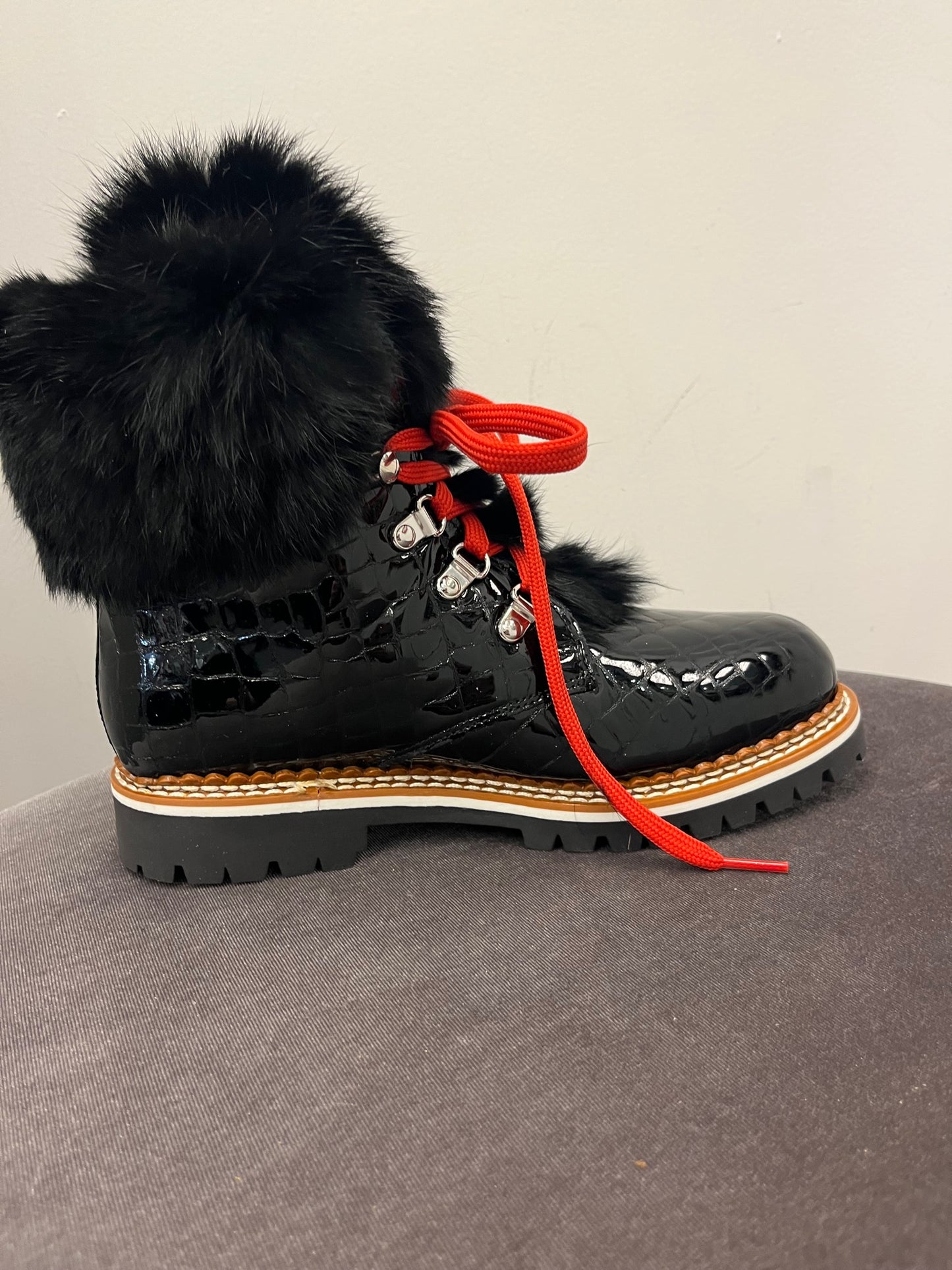 La Thuile 957 Short Boot